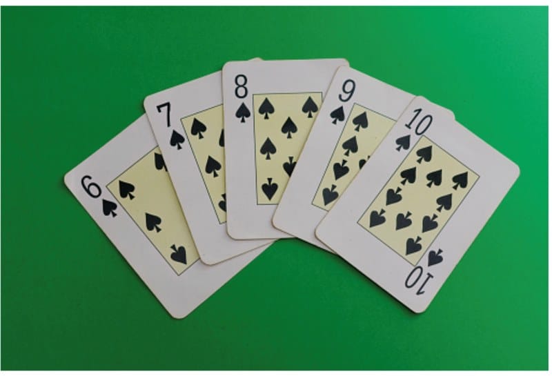 Thứ tự poker từ thấp đến cao của các quân bài là gì?